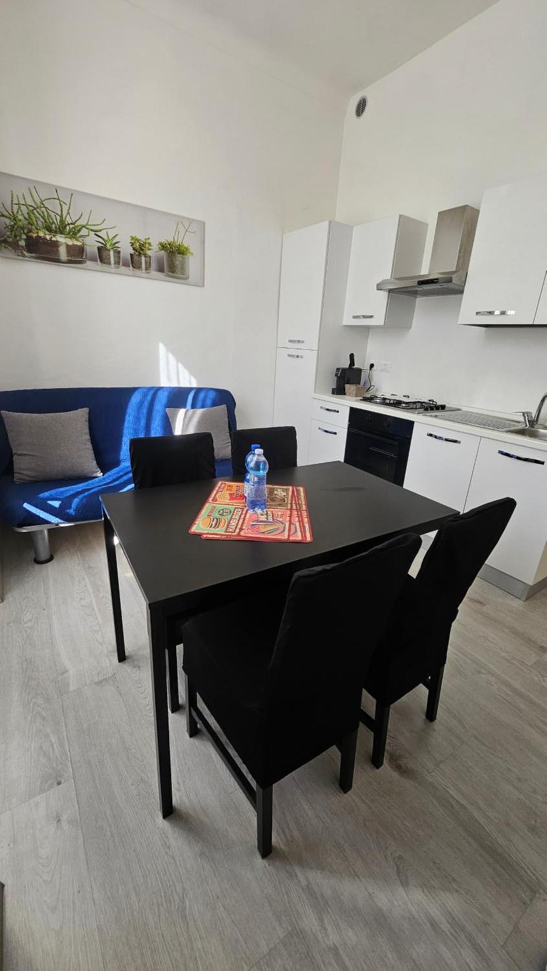 Fiore Apartment *